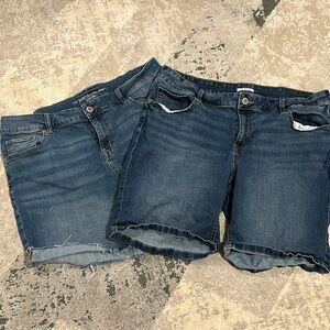 Maurice’s 18W Jean Shorts - Pair of Shorts